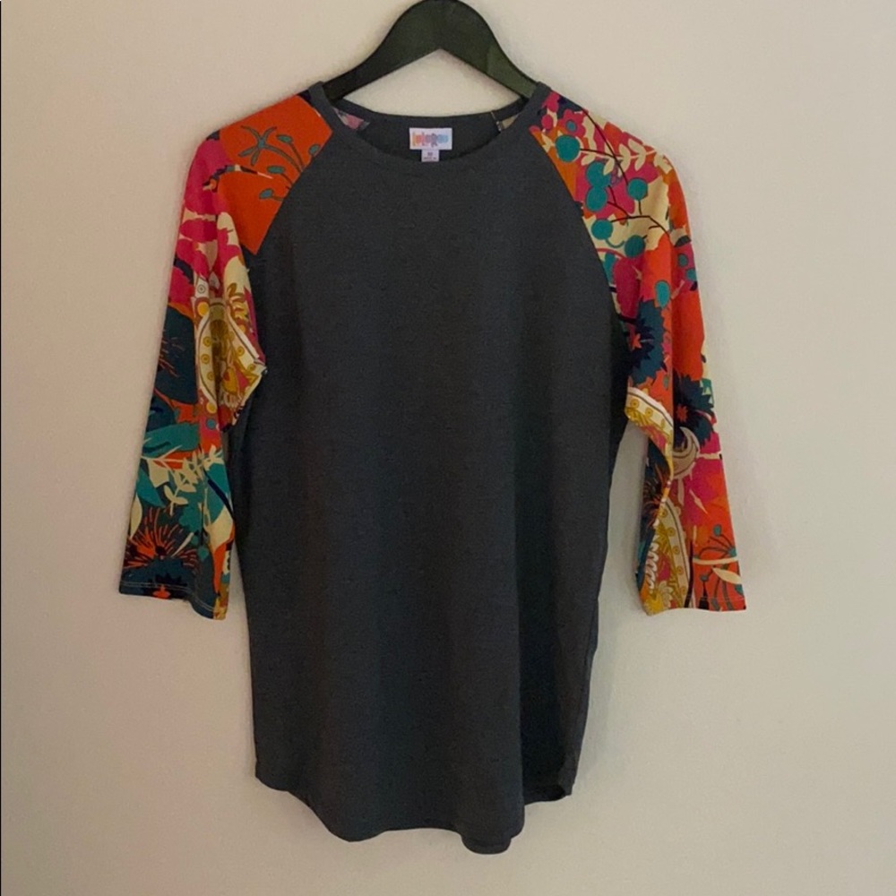 LuLaRoe Randy Tee